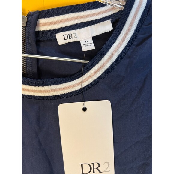 DR2 Ringer Blouse Top Womens 1X Plus Indigo Blue Short Sleeve Zip Crew Neck NWT - Picture 2 of 4
